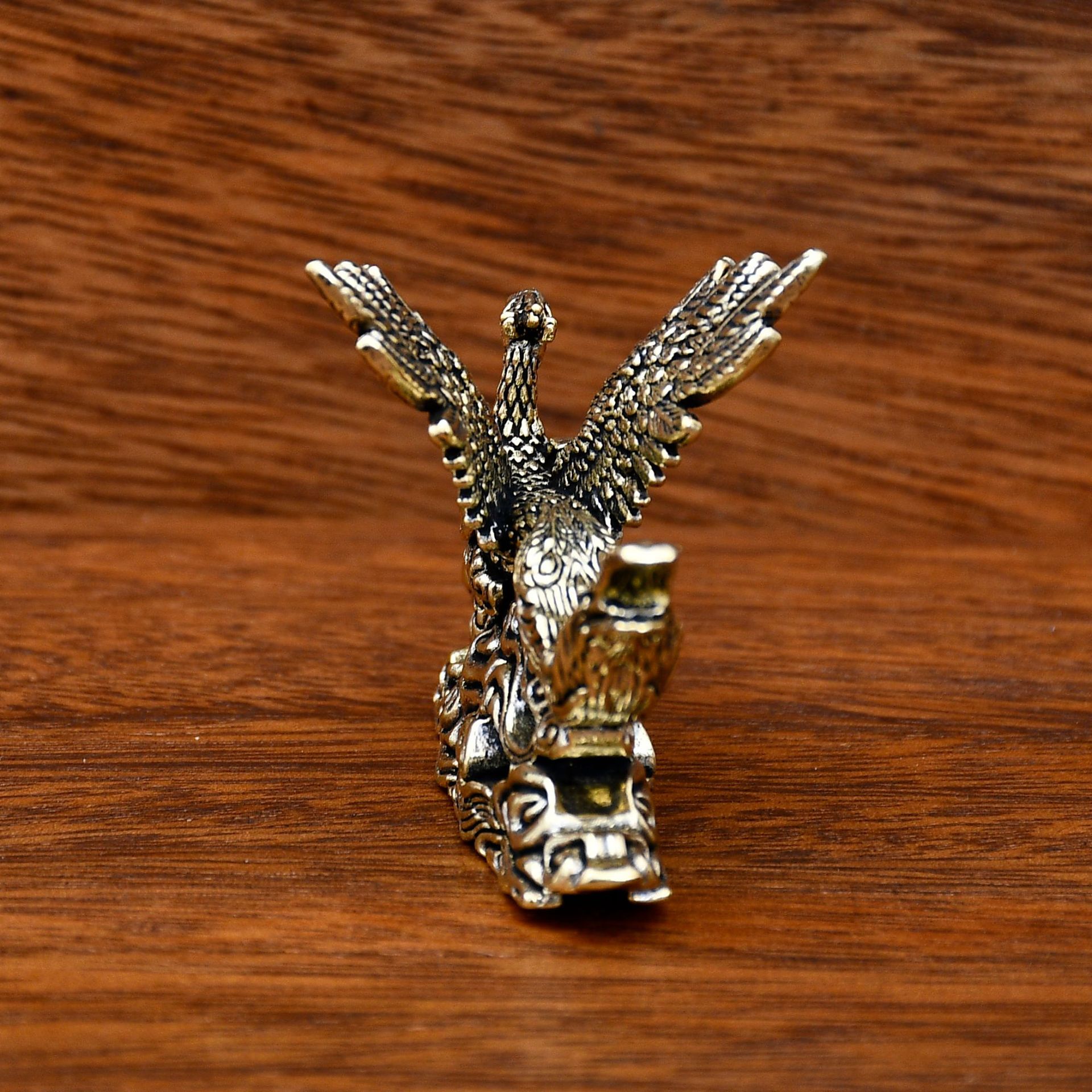 Brass Furniture, Desktop Ornam - Office Furniture Phoenix บทวิจารณ์และราคา